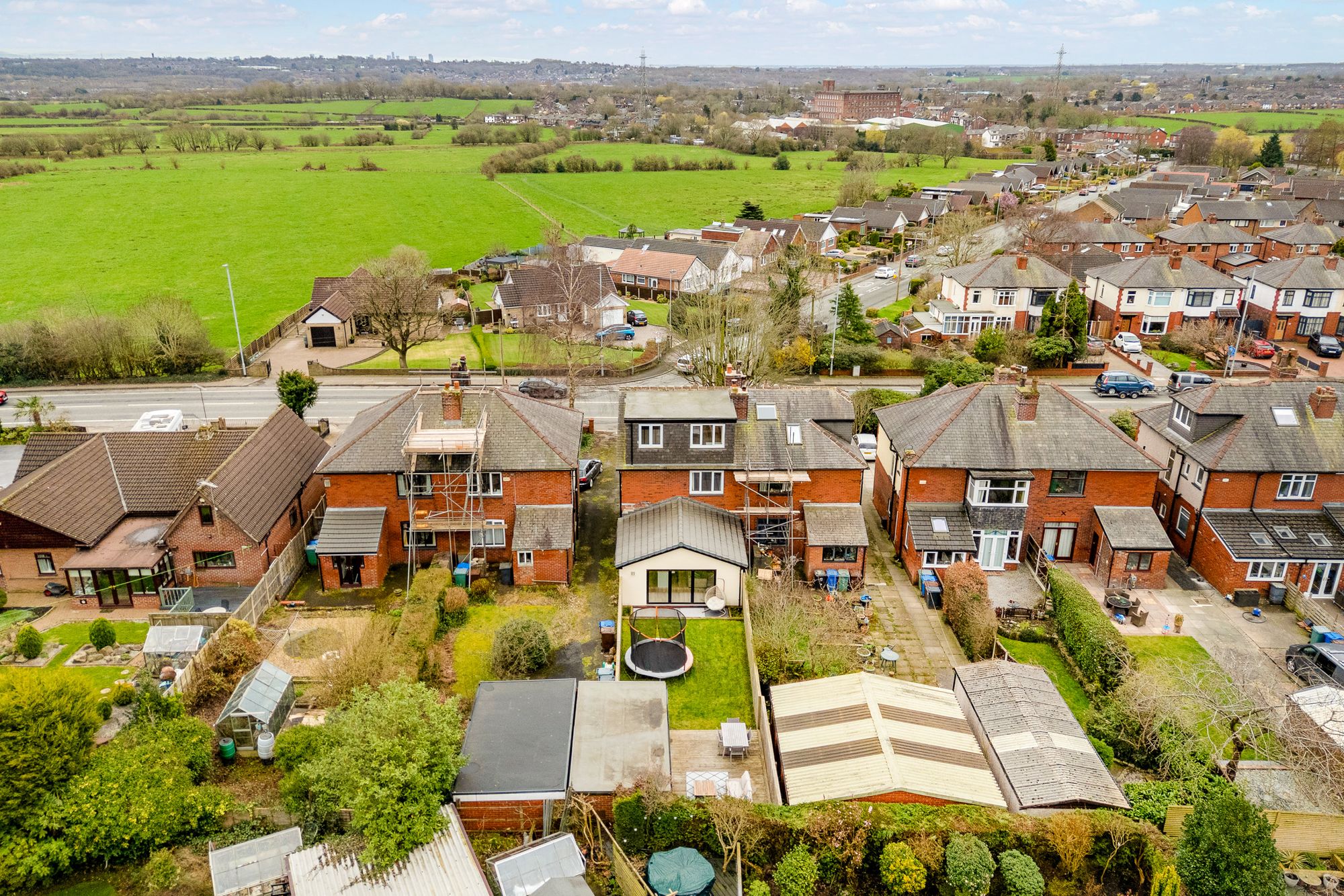 4 bed semi-detached house for sale in Bury & Bolton Road, Manchester  - Property Image 43