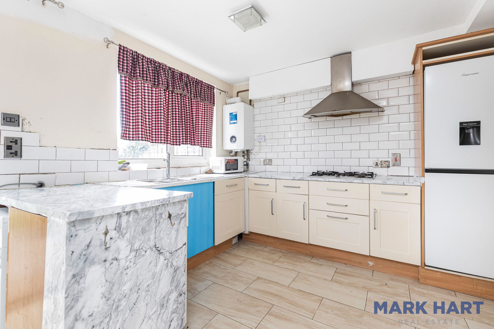 3 bed terraced house for sale in Chatsworth Avenue, Bromley, BR1 