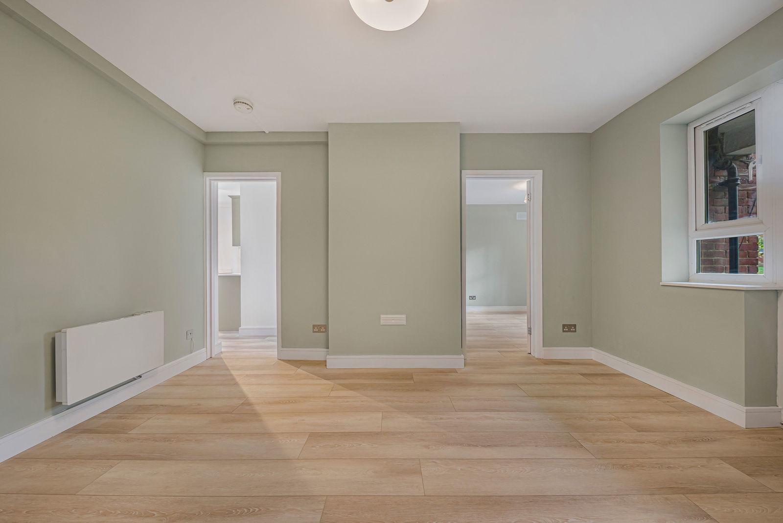 1 bed flat to rent in Perth Road, Beckenham 1