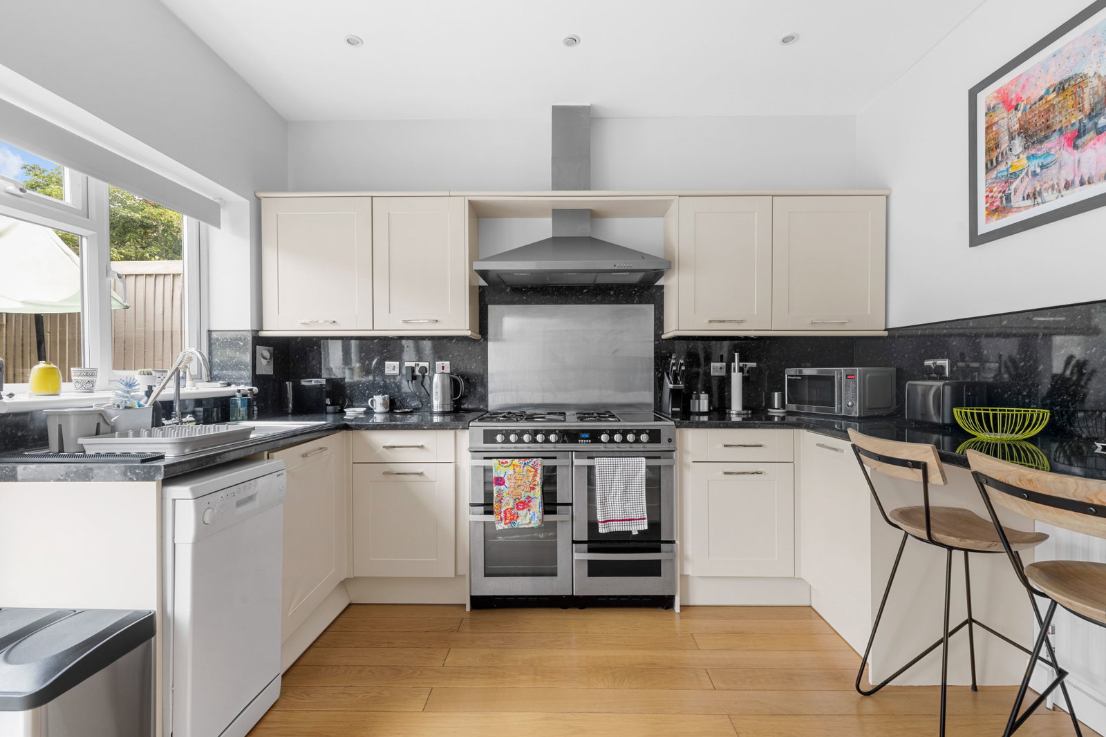 2 bed terraced house for sale in Plaistow Grove, Bromley  - Property Image 6