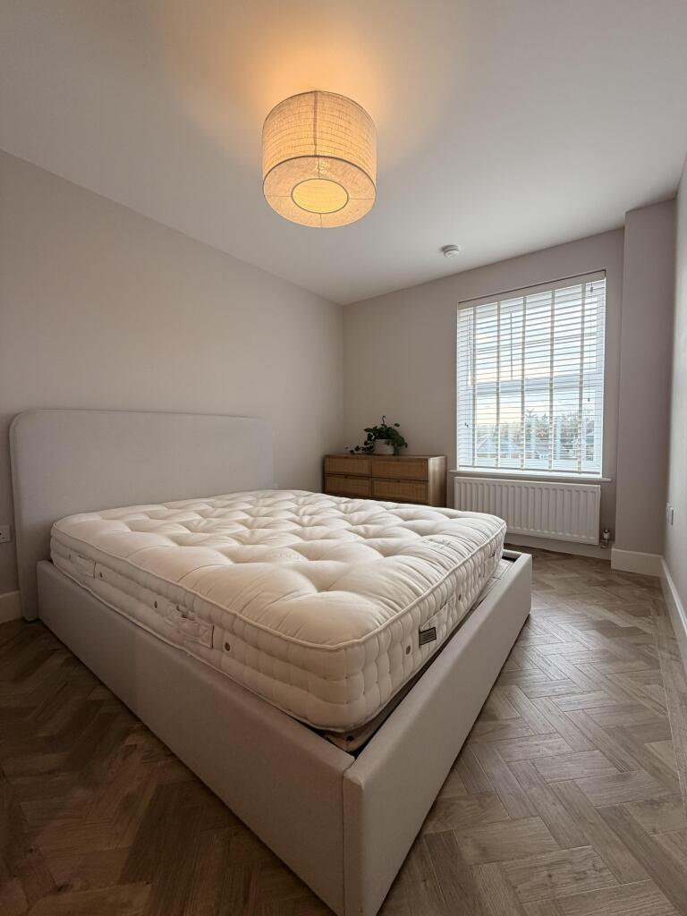 2 bed flat to rent in Sidcup Hill, Sidcup 4