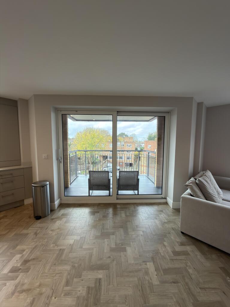2 bed flat to rent in Sidcup Hill, Sidcup 3