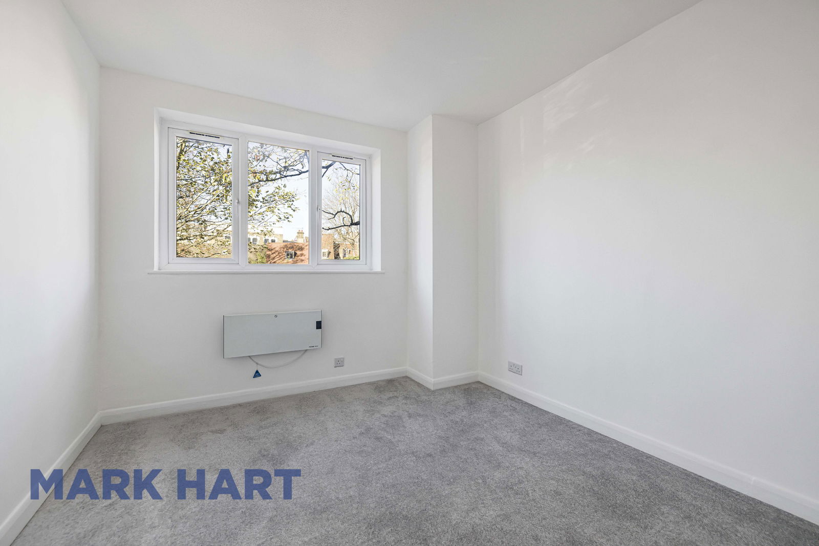 2 bed flat to rent in Harton Street, London 5