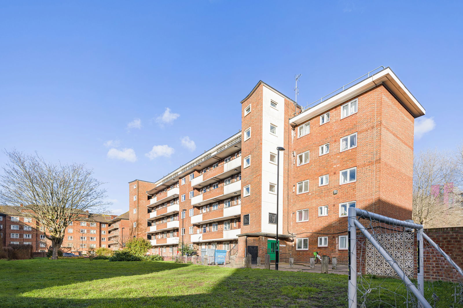 3 bed flat to rent in Idonia Street, London 14