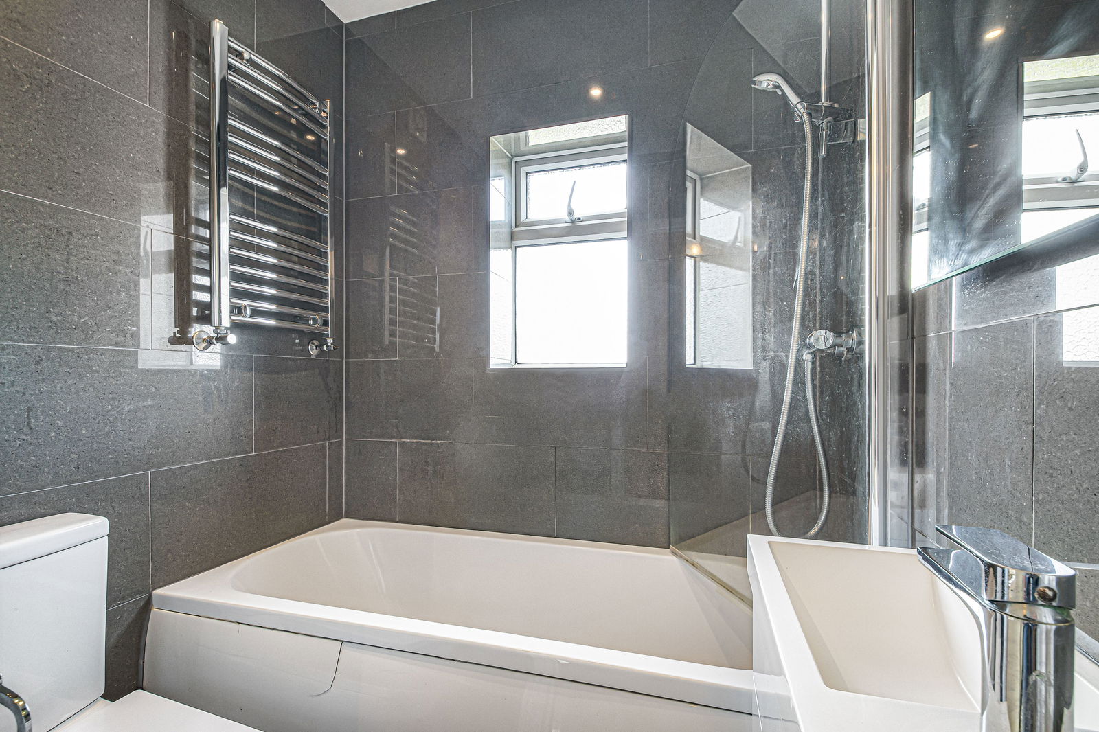 4 bed semi-detached house to rent in Elsa Road, Welling 12