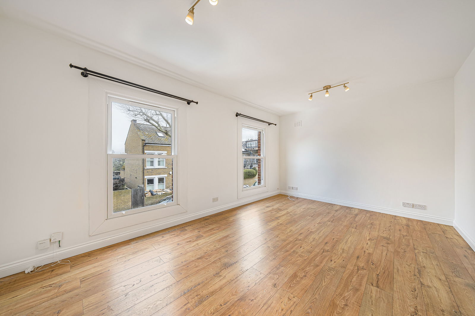 1 bed flat to rent in Inverton Road, London  - Property Image 4