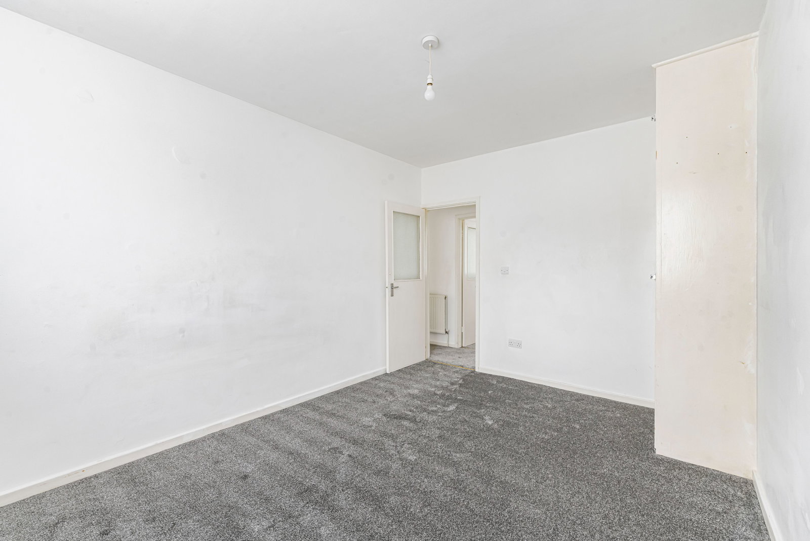 2 bed flat to rent in Westwood Hill, London 9
