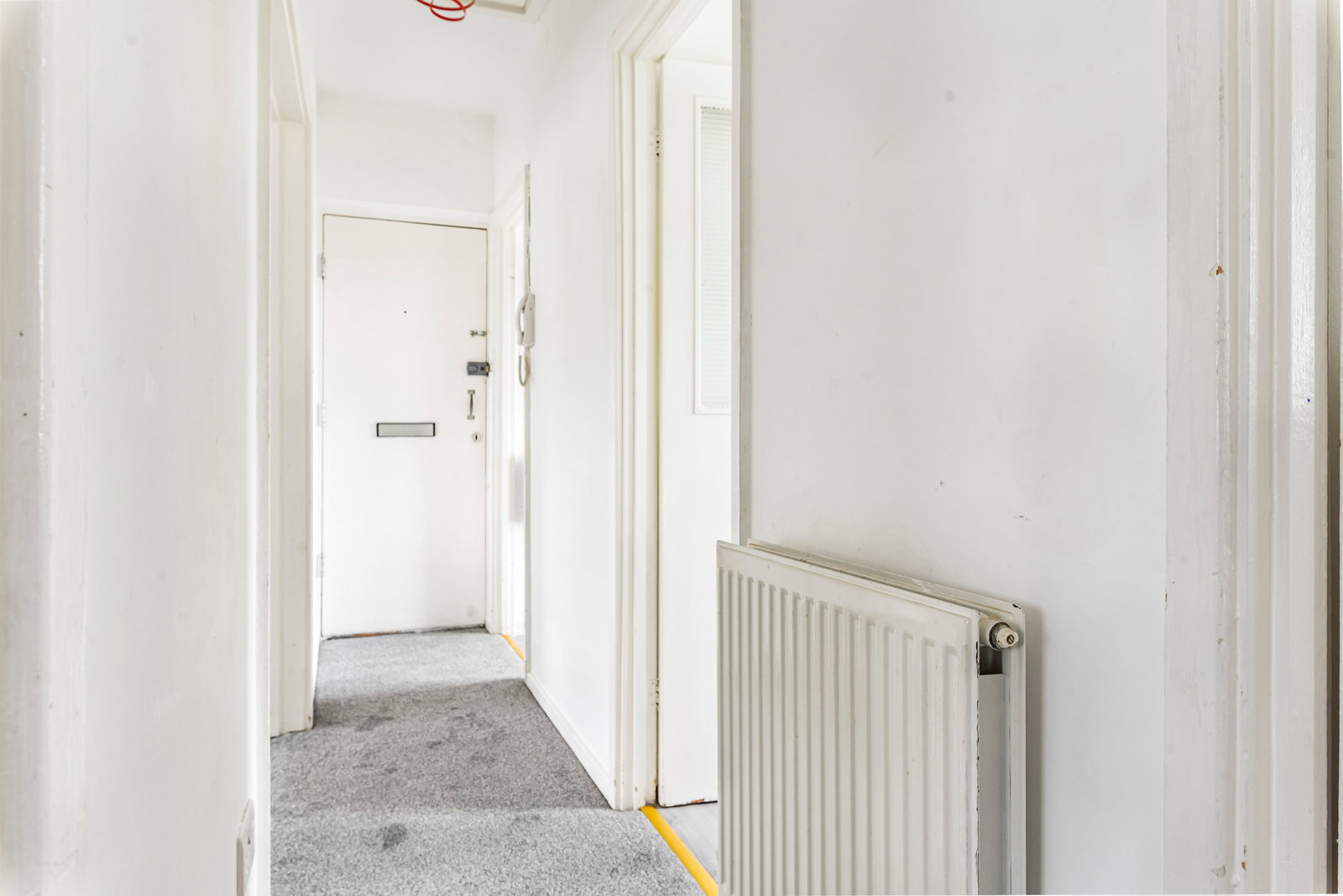 2 bed flat to rent in Westwood Hill, London 13