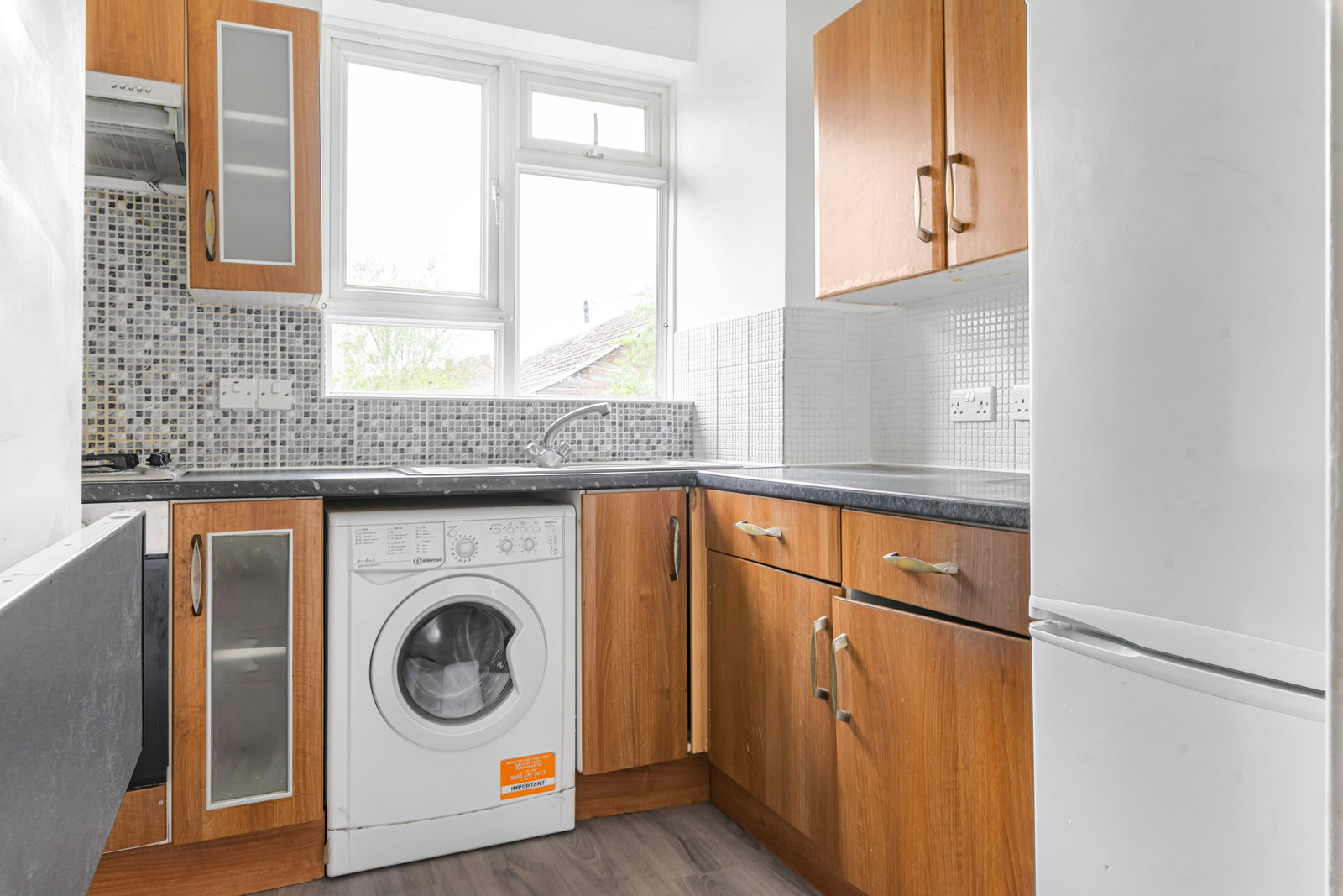 2 bed flat to rent in Westwood Hill, London  - Property Image 6
