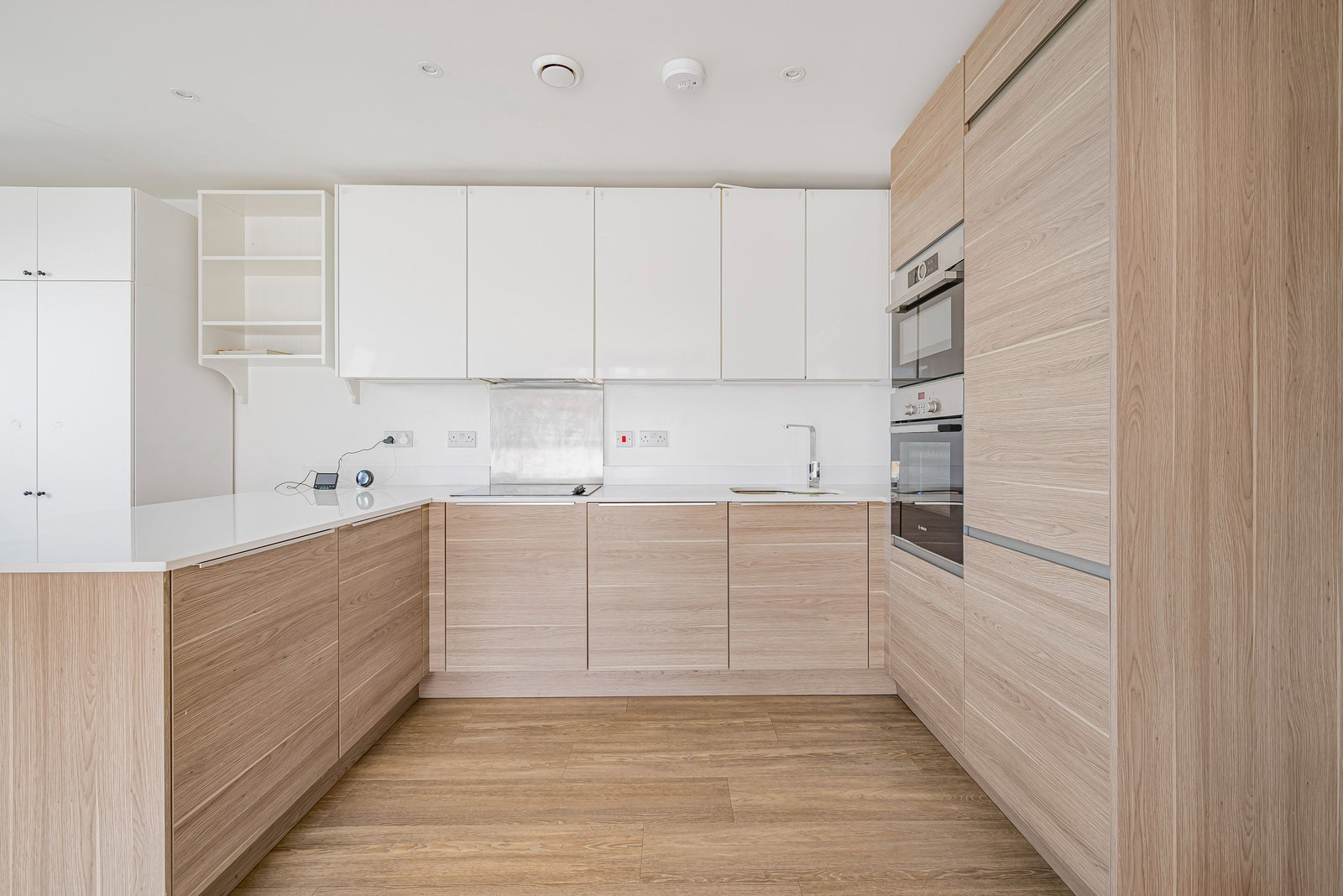 3 bed flat to rent in Ashton Reach, London  - Property Image 2
