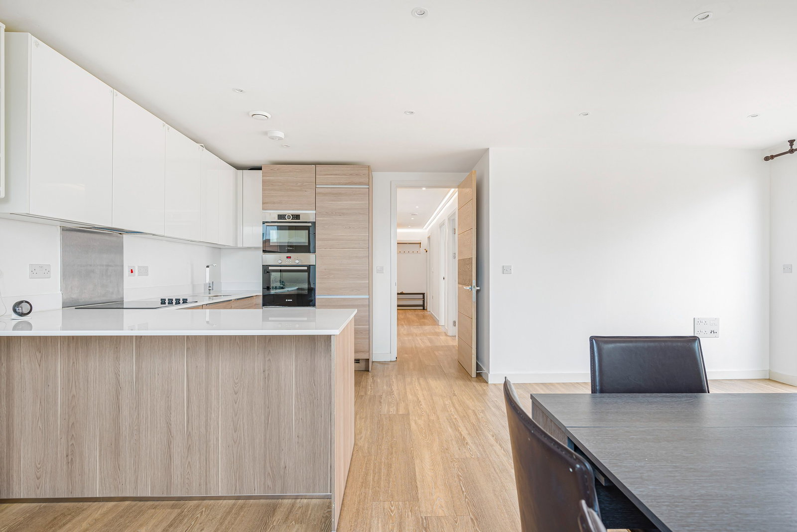 3 bed flat to rent in Ashton Reach, London 2