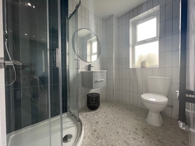 1 bed house share to rent in Torridon Road, London 1