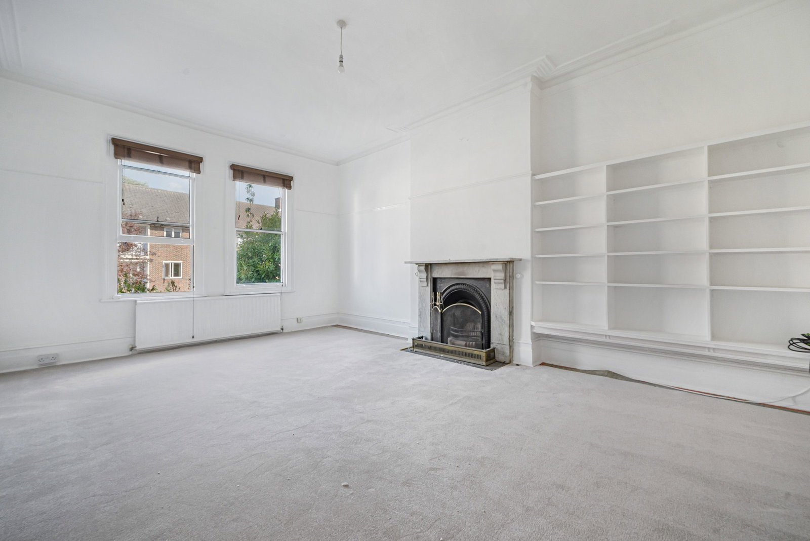 2 bed flat to rent in Tyrwhitt Road, London 1
