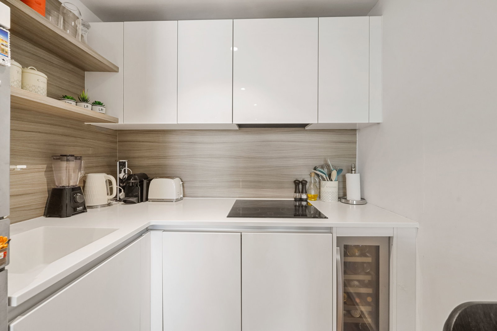 1 bed flat to rent in Buckhold Road, London 3