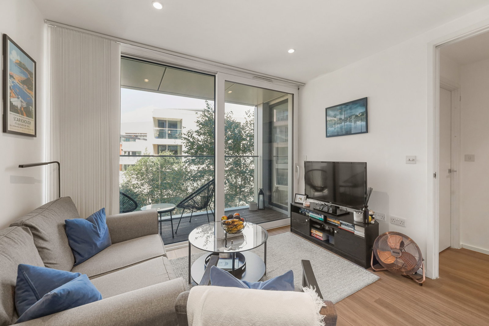 1 bed flat to rent in Buckhold Road, London 5