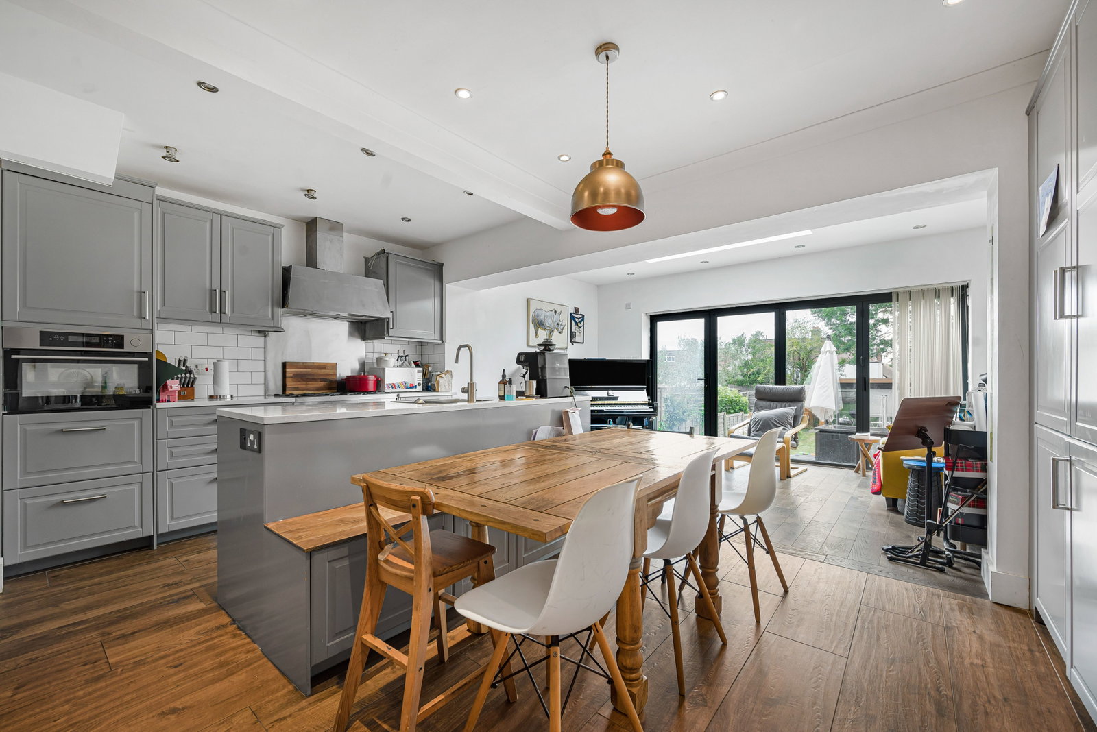 4 bed terraced house to rent in Wickham Chase, West Wickham 2