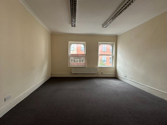 Office to rent in Rye Lane, London - Property Image 4