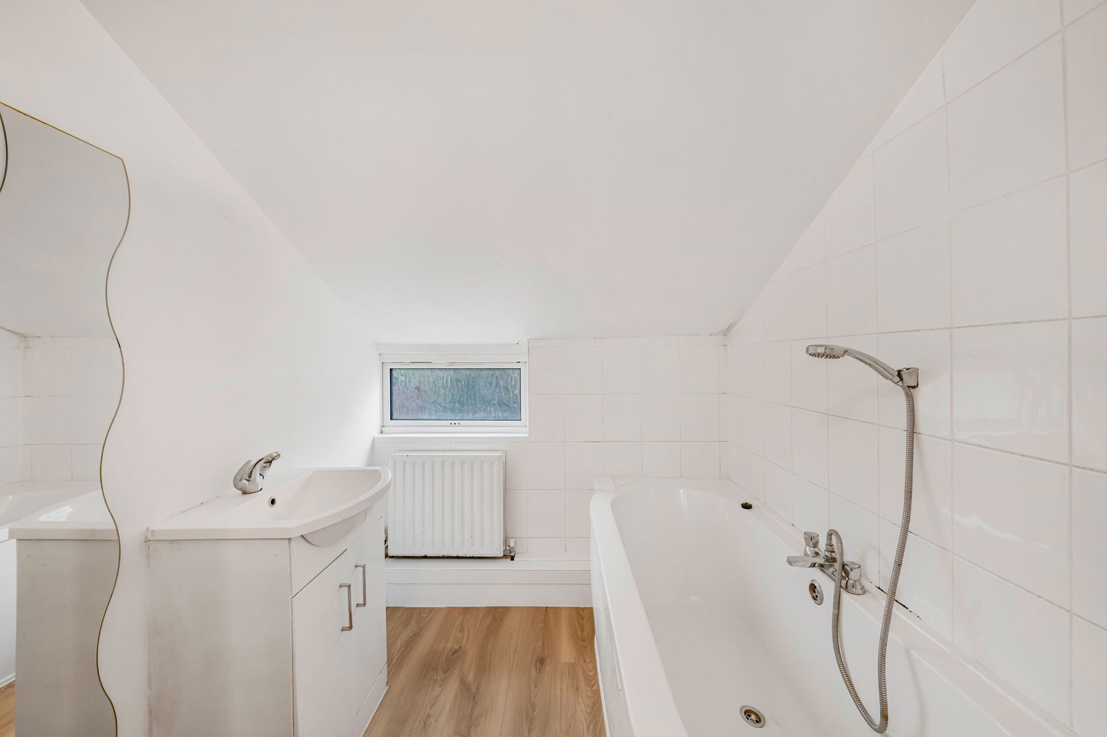 3 bed terraced house for sale in Godstone Road, Whyteleafe 6