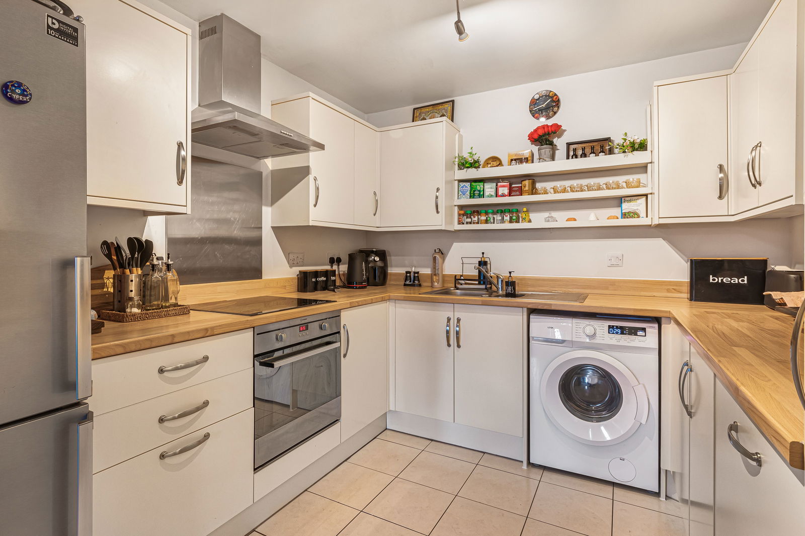 2 bed flat for sale in William Foster Lane, Welling 1
