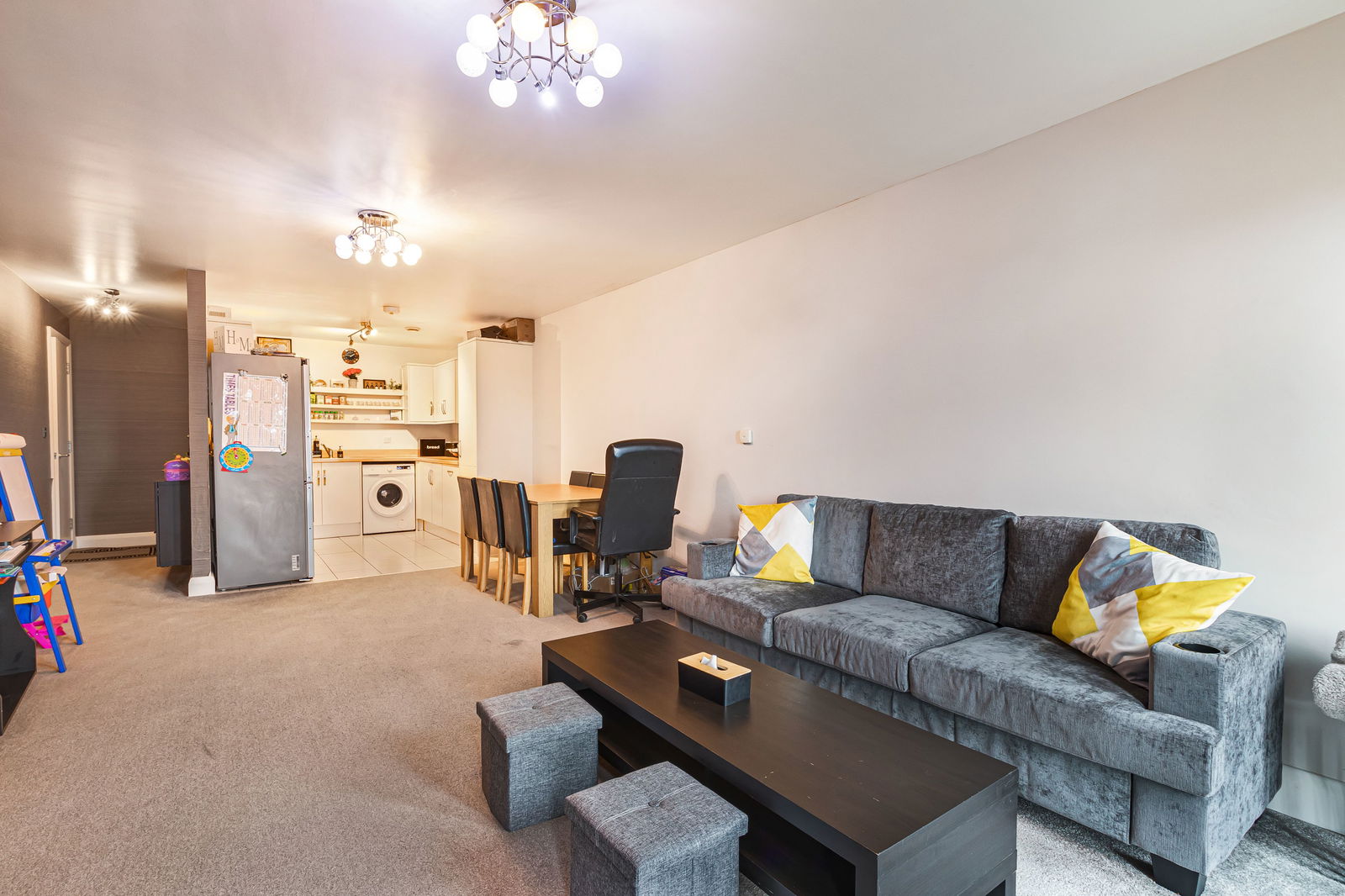 2 bed flat for sale in William Foster Lane, Welling  - Property Image 6