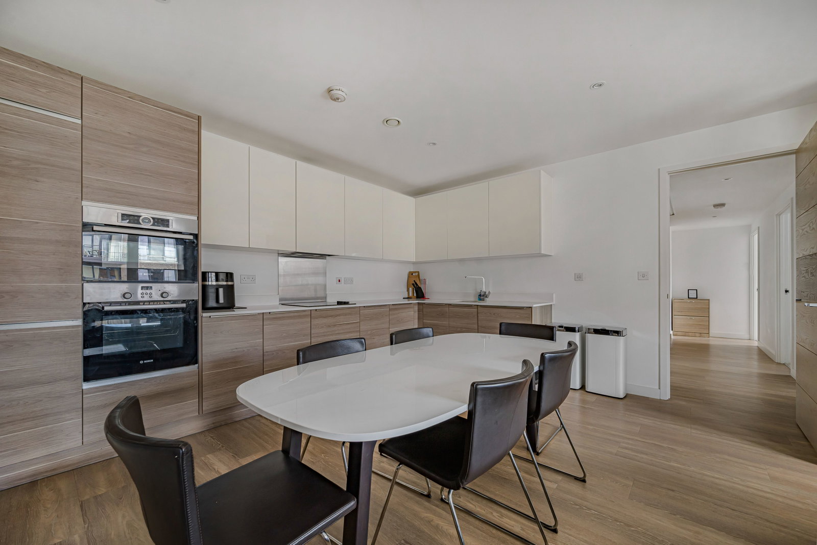 3 bed flat to rent in Ashton Reach, London 3