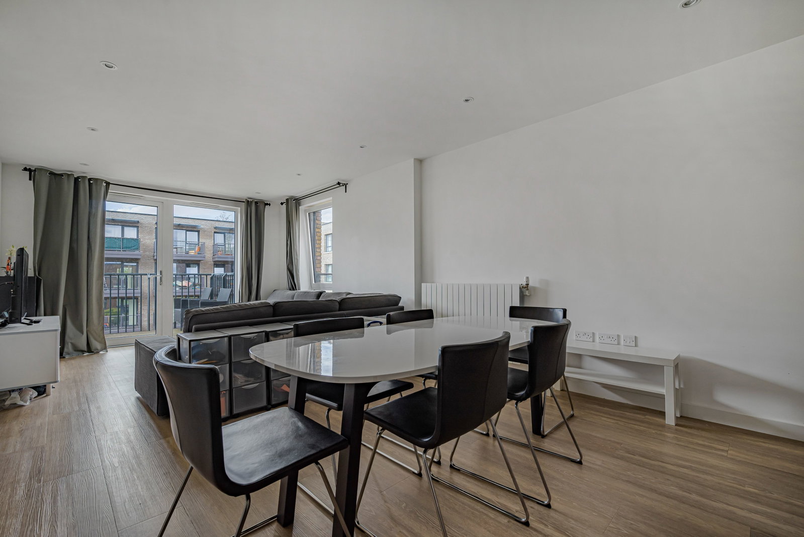3 bed flat to rent in Ashton Reach, London  - Property Image 5