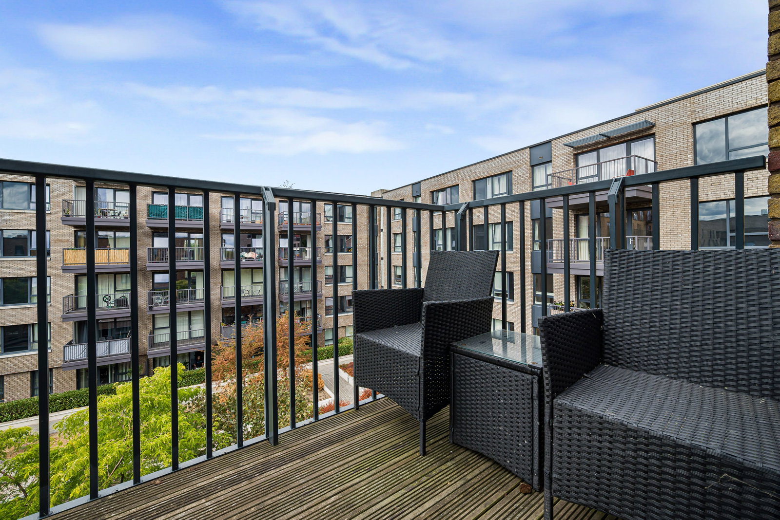3 bed flat to rent in Ashton Reach, London 15