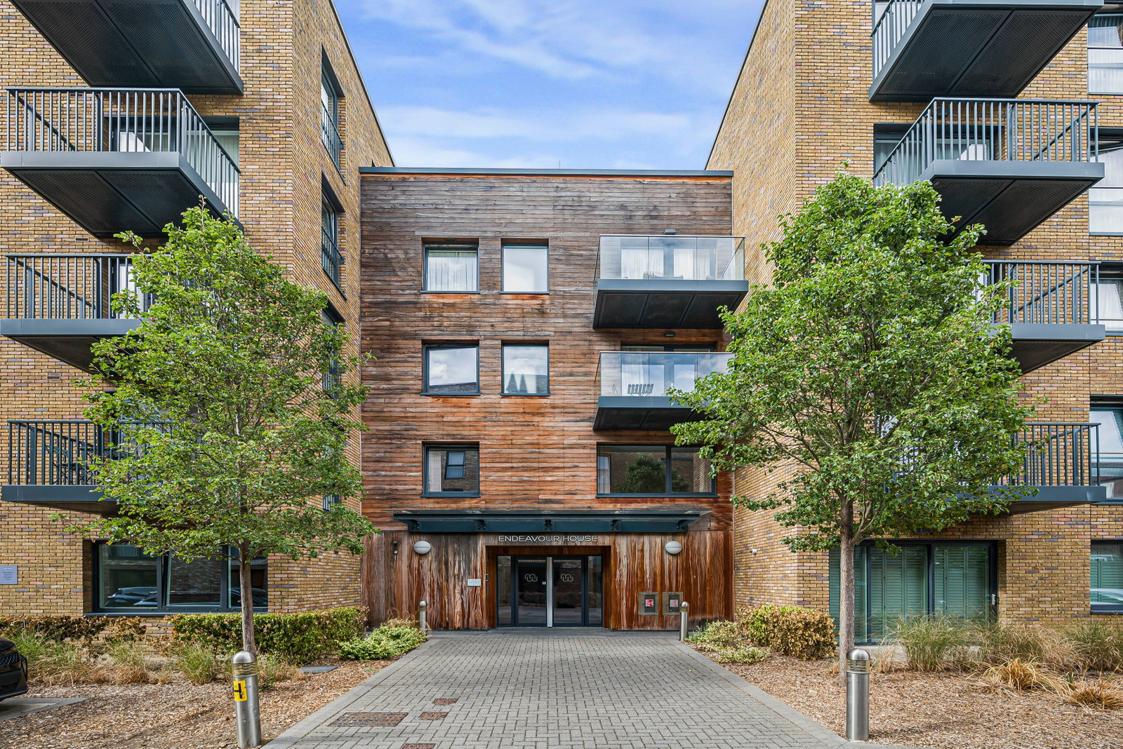 3 bed flat to rent in Ashton Reach, London  - Property Image 1