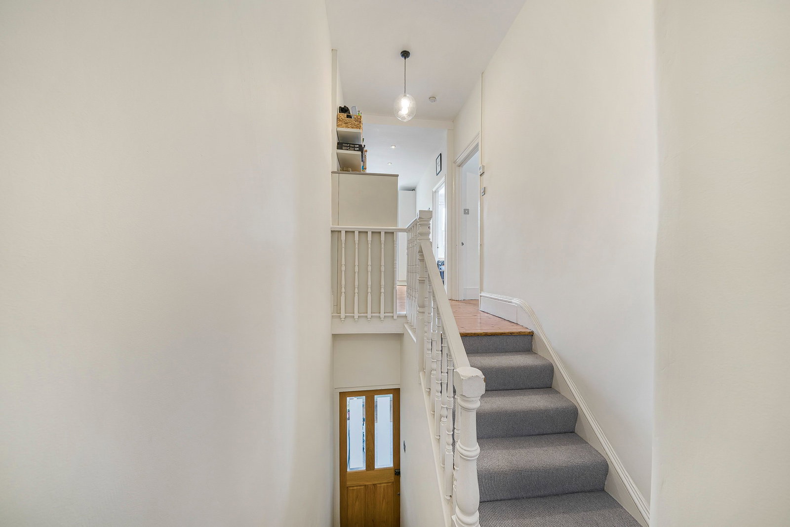 2 bed flat for sale in Ivydale Road, London  - Property Image 2
