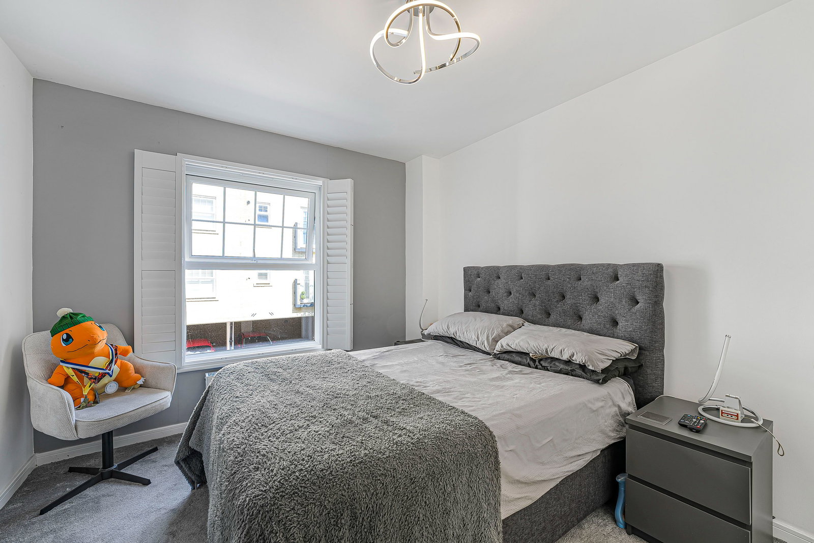 2 bed flat for sale in Renwick Drive, Bromley  - Property Image 11