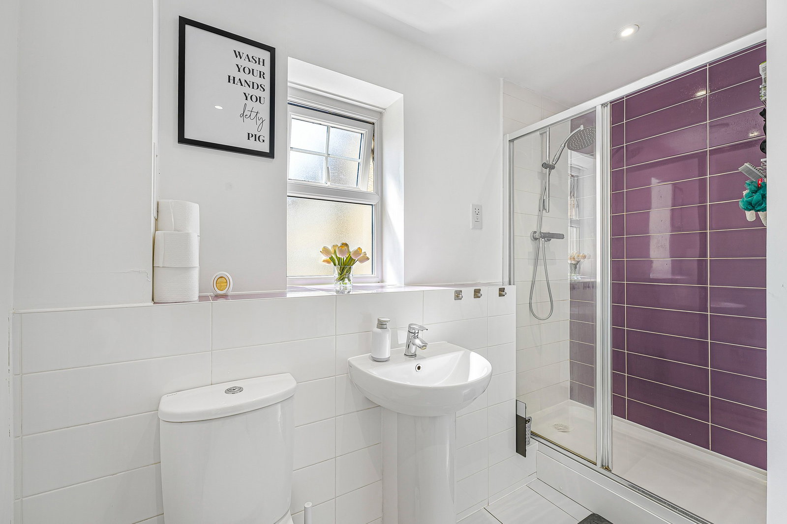 2 bed flat for sale in Renwick Drive, Bromley 8