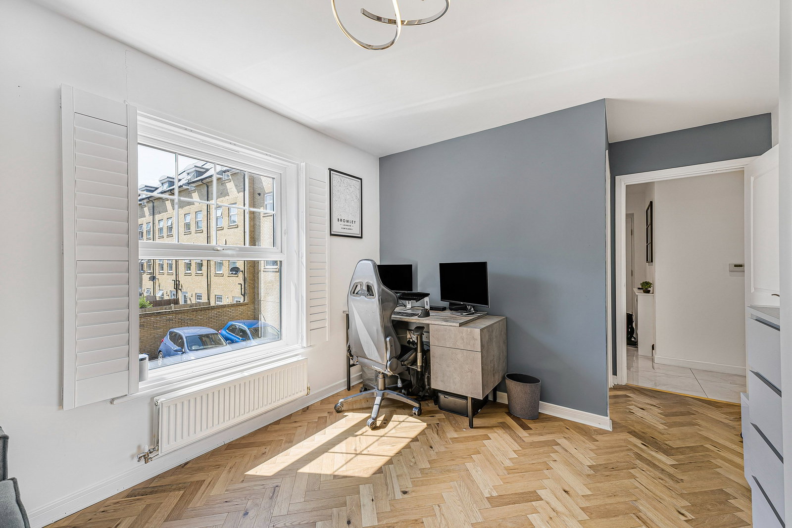2 bed flat for sale in Renwick Drive, Bromley  - Property Image 8