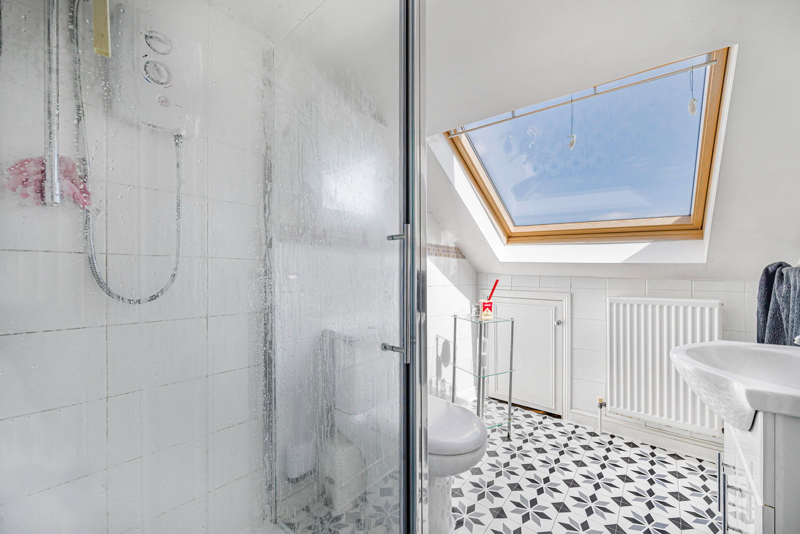 1 bed flat for sale in Whitbread Road, London  - Property Image 6