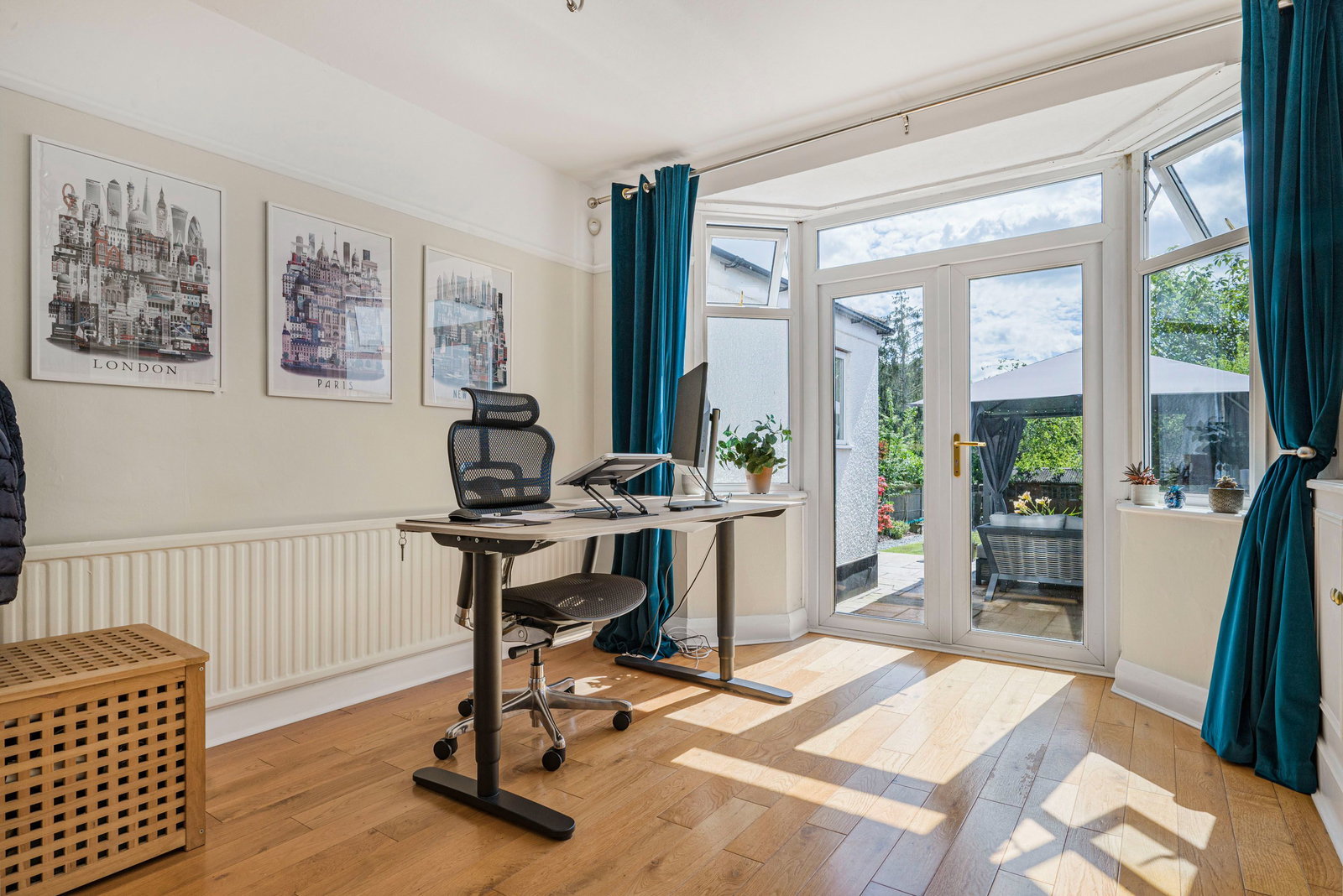 3 bed semi-detached house for sale in Hastings Road, Bromley  - Property Image 11