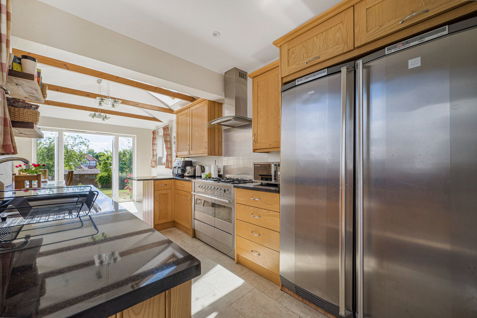 3 bed semi-detached house for sale in Hastings Road, Bromley  - Property Image 7