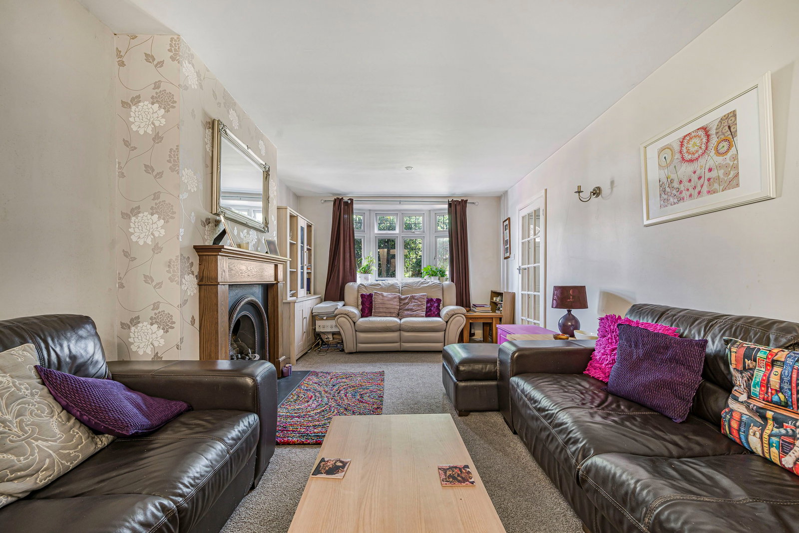 3 bed semi-detached house for sale in Alexander Close, Bromley  - Property Image 5