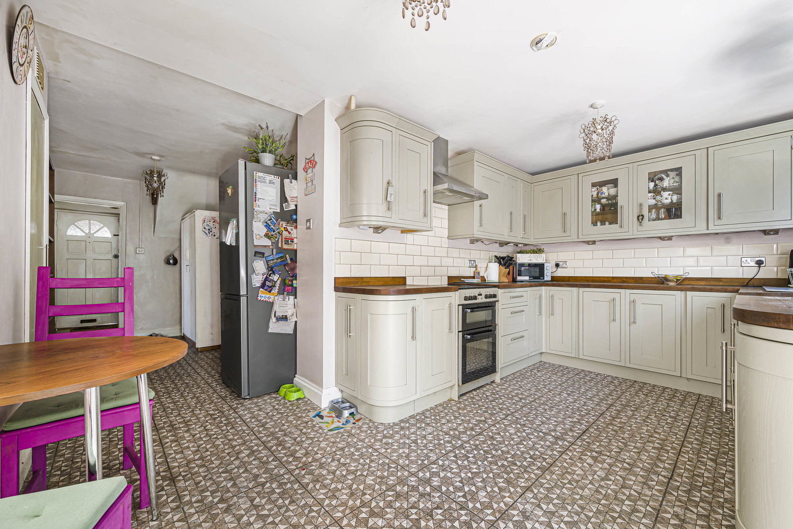 3 bed semi-detached house for sale in Alexander Close, Bromley 9