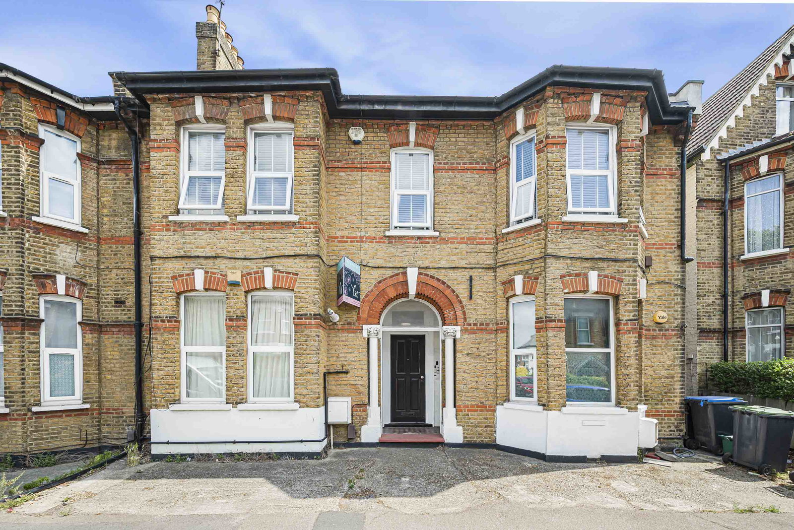1 bed flat for sale in College Road, Bromley  - Property Image 1