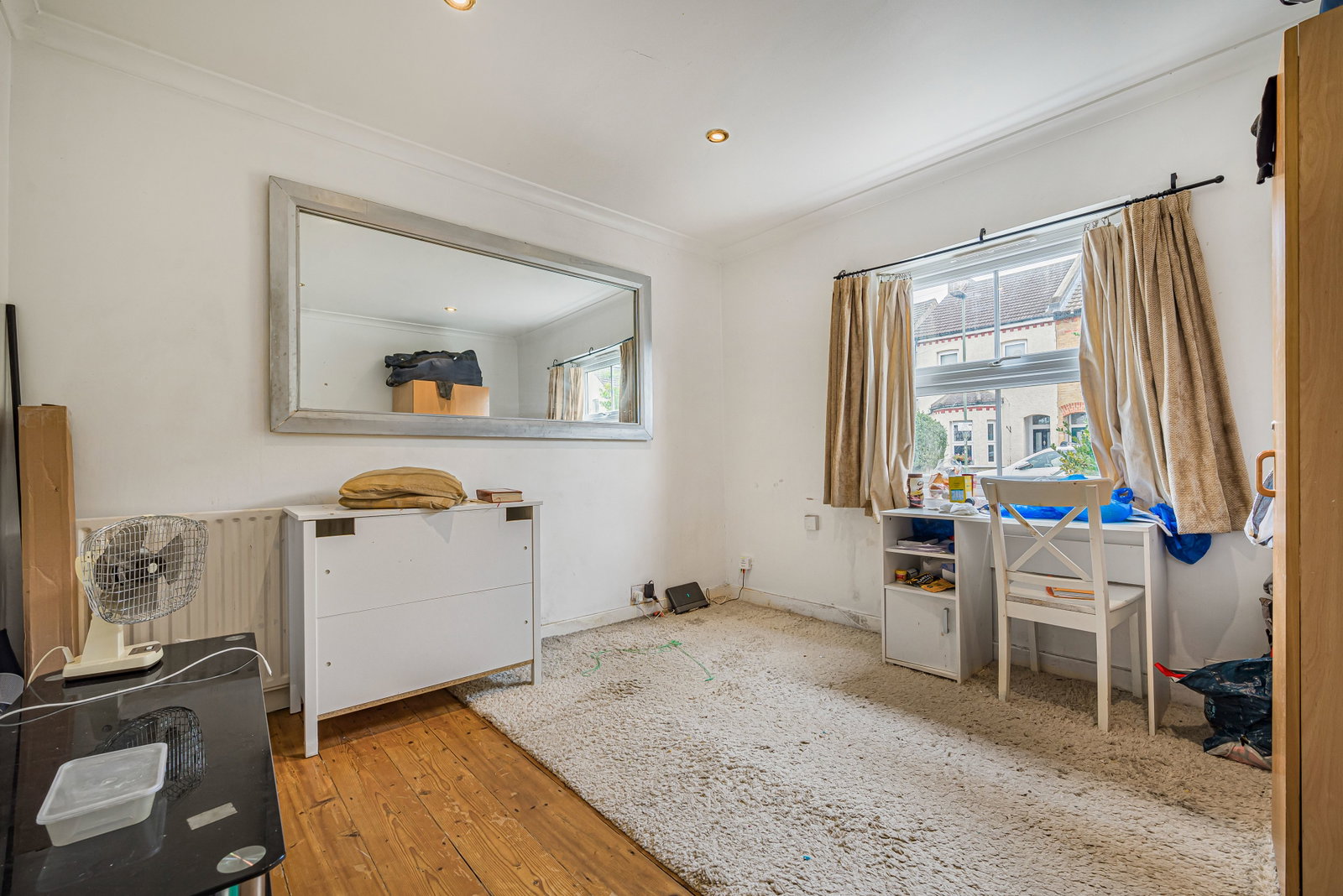 2 bed end of terrace house for sale in Addison Road, Bromley 3