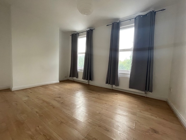 4 bed end of terrace house to rent in Bellenden Road, London  - Property Image 5