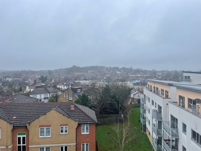 Studio flat to rent in Lewisham High Street, London 4