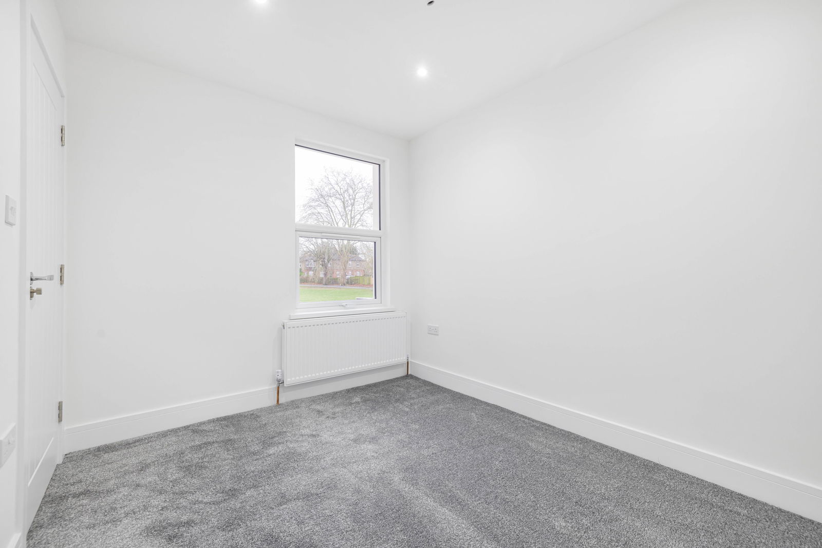 4 bed semi-detached house to rent in Southlands Road, Bromley  - Property Image 9