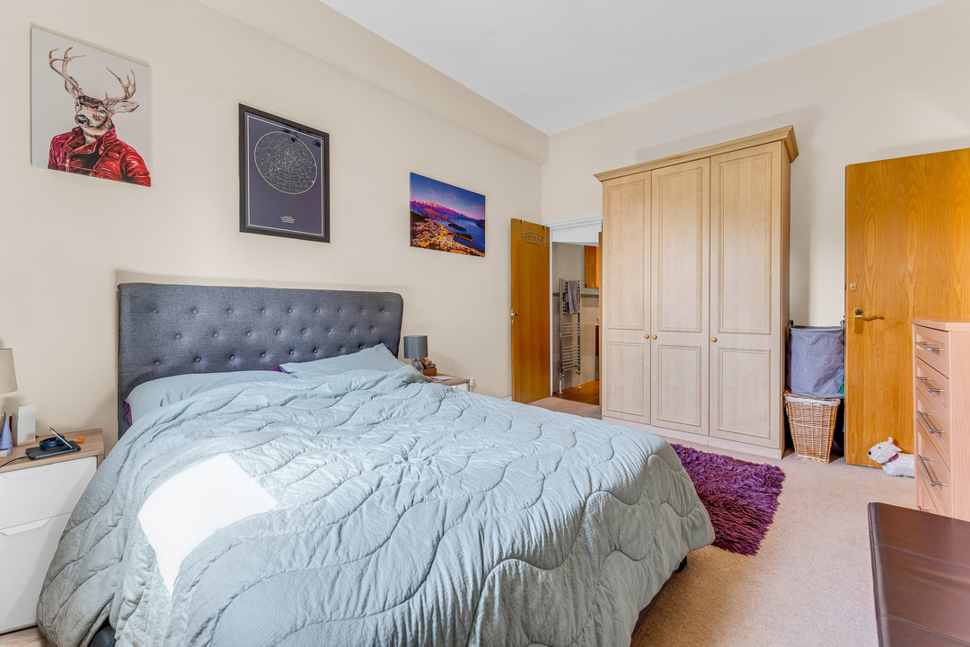 2 bed apartment for sale in Percival Court, Stansted Road, Bishop's Stortford, Hertfordshire 11