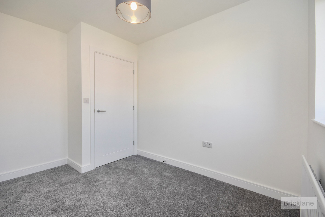 3 bed semi-detached house to rent in Little Clobbs Mead, Little Dunmow, Essex  - Property Image 6