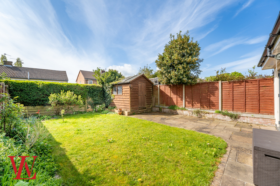 3 bed semi-detached house for sale in Robinson Close, Bishop's Stortford, Hertfordshire 18