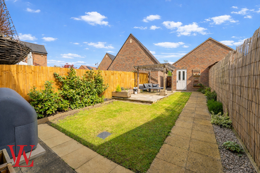 3 bed semi-detached house for sale in Carters Drive, Stansted, Essex 20