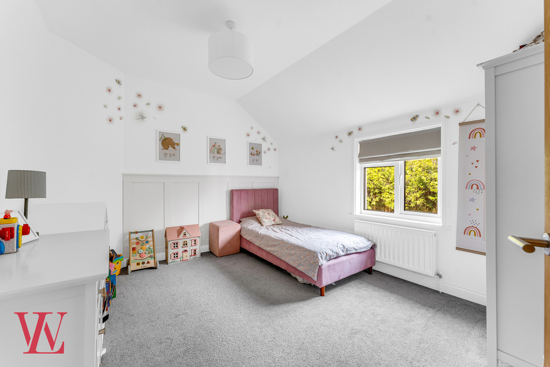 4 bed semi-detached house for sale in Mill Lane, Little Hallingbury, Bishop's Stortford, Hertfordshire  - Property Image 18