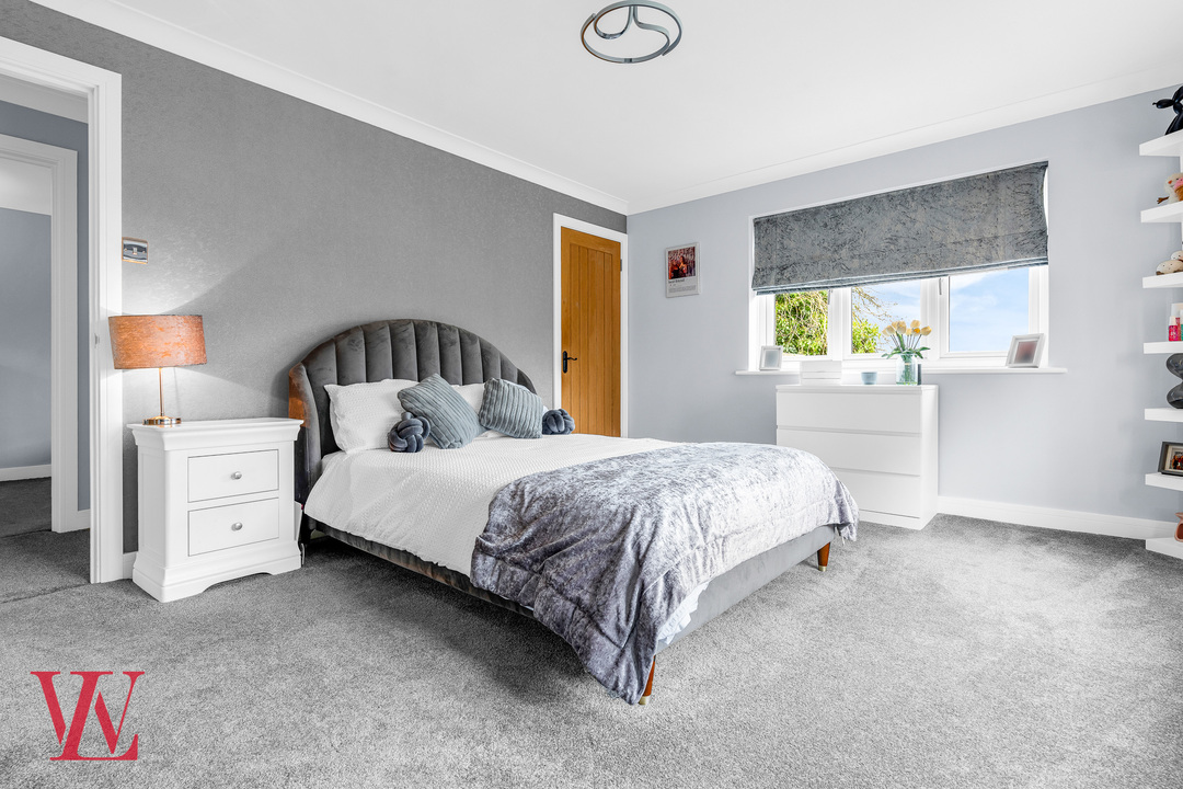 5 bed detached house for sale in Chelmsford Road, White Roding, Dunmow, Essex  - Property Image 31