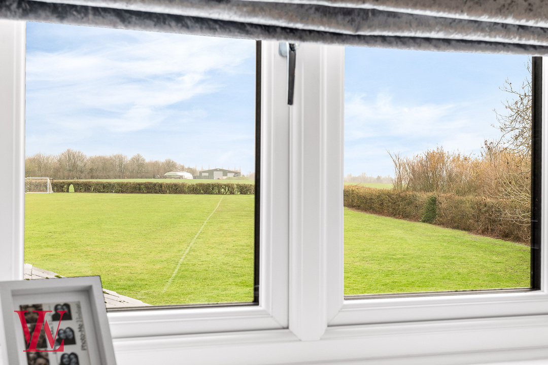 5 bed detached house for sale in Chelmsford Road, White Roding, Dunmow, Essex 35