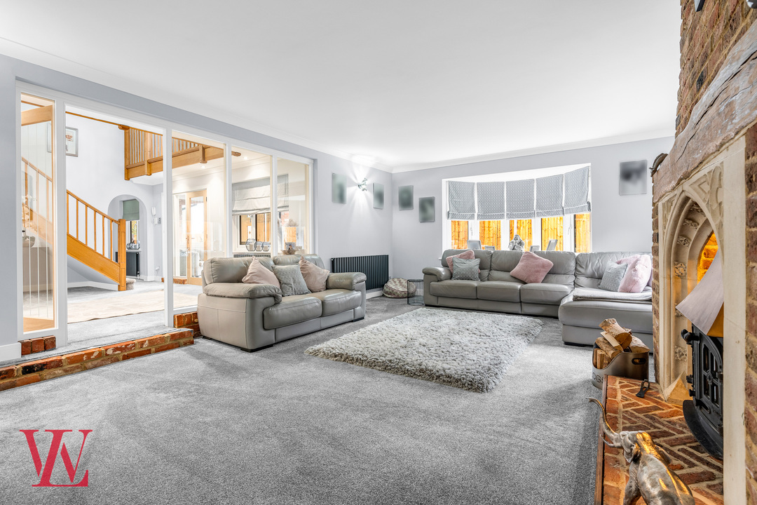 5 bed detached house for sale in Chelmsford Road, White Roding, Dunmow, Essex  - Property Image 8